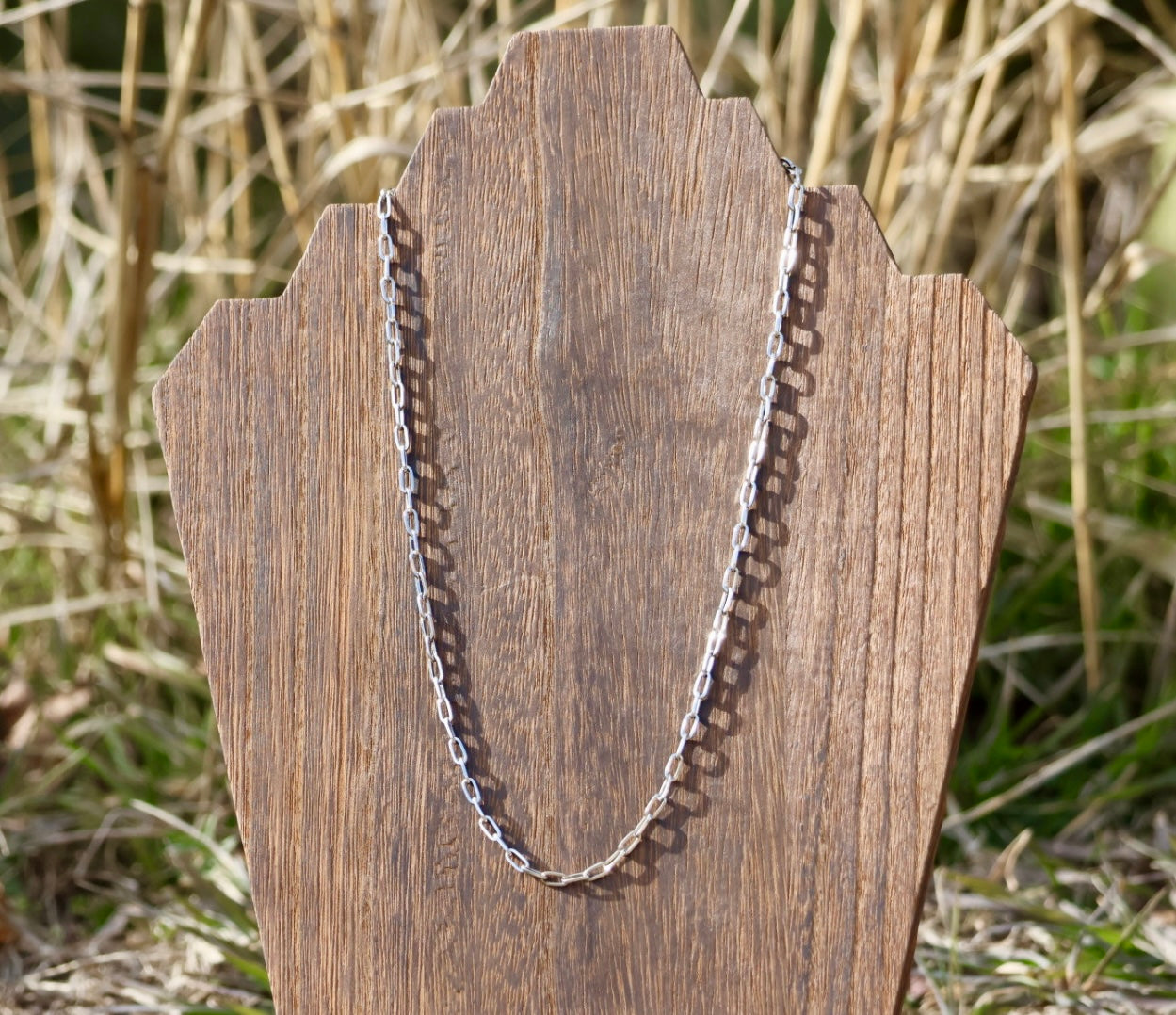 SMALL PAPERCLIP CHAIN